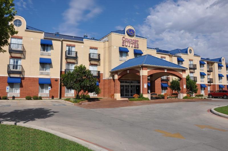 Quality Suites San Antonio Northeast Esterno foto